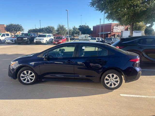 Used 2026 Toyota Corolla LE FWD image 4
