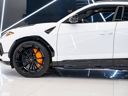 Used 2023 Lamborghini Urus S AWD/4WD image 6