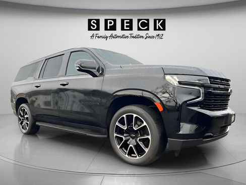 Used 2024 Chevrolet Suburban RST w/ Luxury Package AWD/4WD image 6