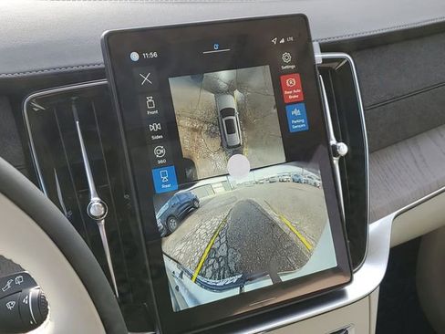 New 2026 Volvo XC90 T8 Ultra w/ Protection Package Premier image 15