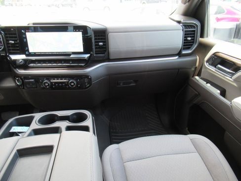 Used 2025 Chevrolet Silverado 2500 LT w/ All Star Edition AWD/4WD image 13