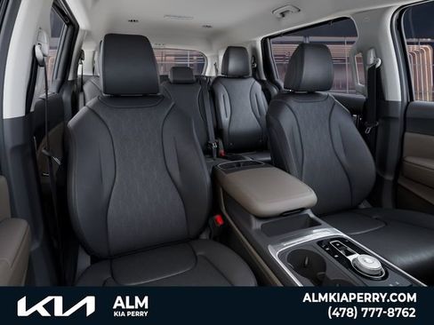 New 2026 Kia Carnival EX FWD image 15