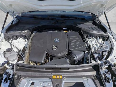 Used 2026 Mercedes-Benz GLC 300 image 15