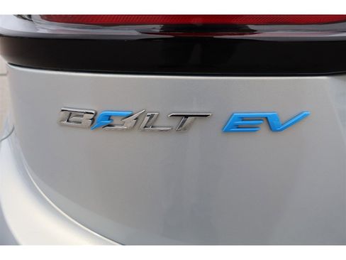 Used 2023 Chevrolet Bolt LT w/ Driver Confidence Package image 4