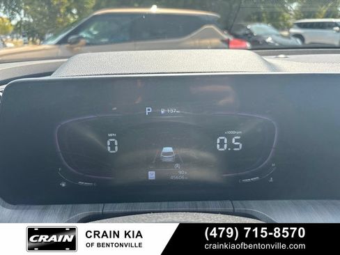 Certified 2023 Kia Telluride EX w/ EX Captain's Chair Package AWD/4WD image 27
