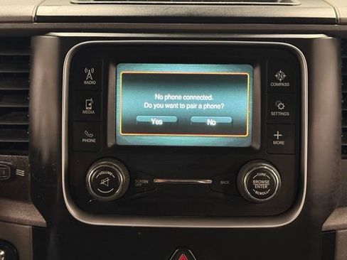 Used 2018 RAM 1500 Express AWD/4WD image 25