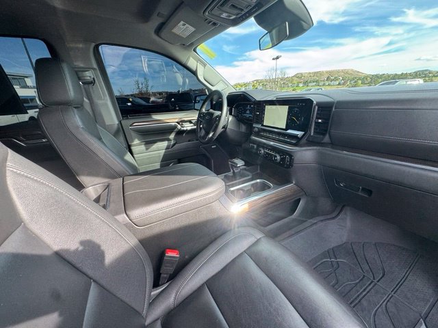 Used 2023 Chevrolet Silverado 1500 RST w/ Redline Edition AWD/4WD image 25