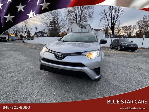 Used 2018 Toyota RAV4 LE w/ All Weather Liner Package image 1