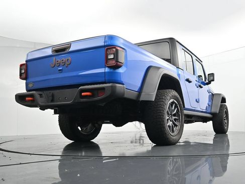 Used 2023 Jeep Gladiator Mojave w/ LED Lighting Group AWD/4WD image 38