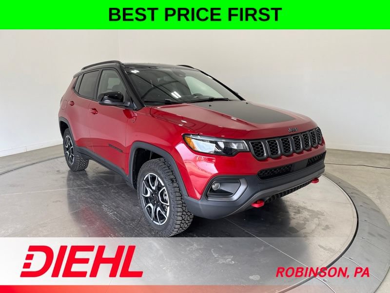 New 2026 Jeep Compass Trailhawk w/ Sun, Sound & Navigation Group AWD/4WD image 1