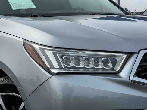 Used 2017 Acura MDX FWD w/ Advance Package image 4