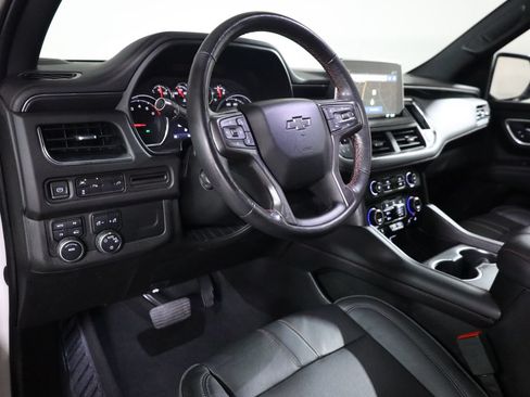 Used 2021 Chevrolet Tahoe RST w/ Luxury Package AWD/4WD image 38