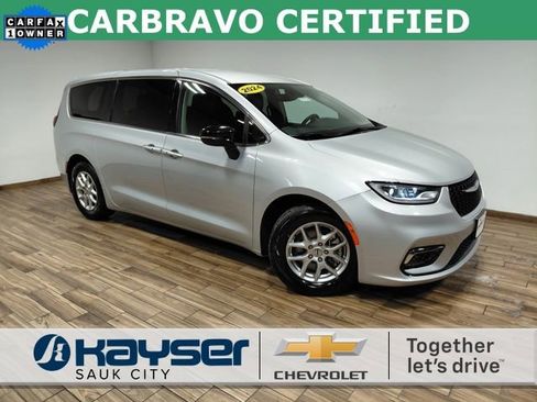 Used 2024 Chrysler Pacifica Touring-L image 1