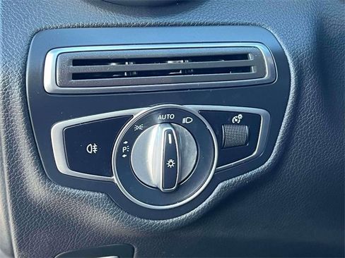 Used 2022 Mercedes-Benz C 300 C 300 w/ AMG Line image 19