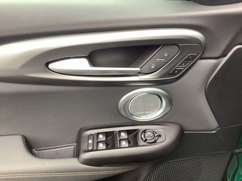 Used 2025 Alfa Romeo Tonale w/ Premium Package image 10