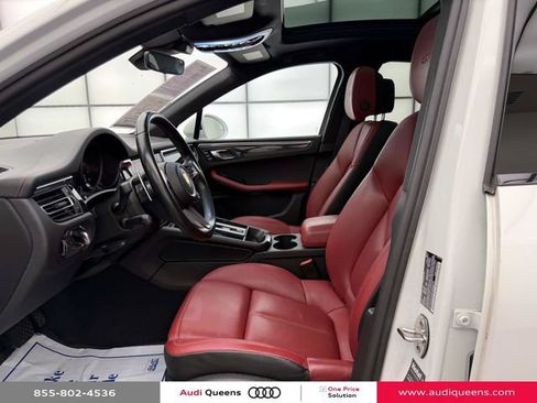 Used 2023 Porsche Macan GTS AWD/4WD image 17