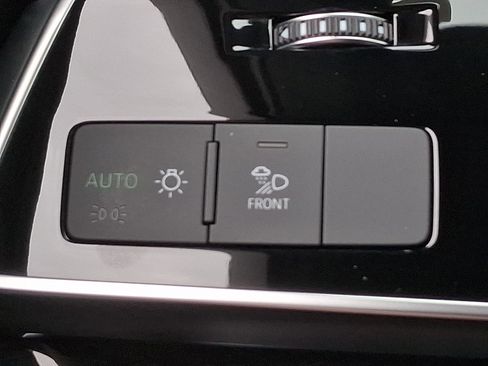 Used 2021 Audi Q7 3.0T Premium Plus w/ Executive Package image 26