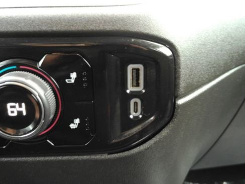 Used 2026 Chevrolet Silverado 1500 LT RWD image 39