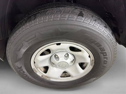 Used 2019 Toyota Tacoma SR w/ SR Convenience Package RWD image 11