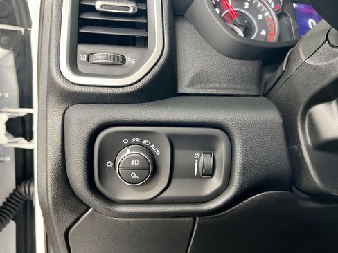 New 2026 RAM 2500 Big Horn AWD/4WD image 19
