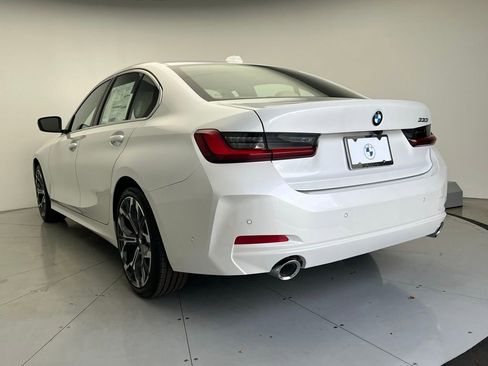 Used 2026 BMW 330i Sedan w/ Premium Package image 4