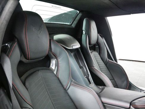 Used 2024 Chevrolet Corvette Z06 RWD image 19