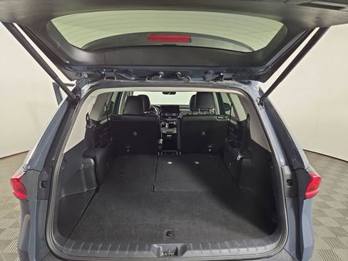Used 2025 Toyota Grand Highlander FWD image 30