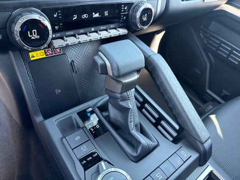 New 2026 Toyota 4Runner Limited image 27