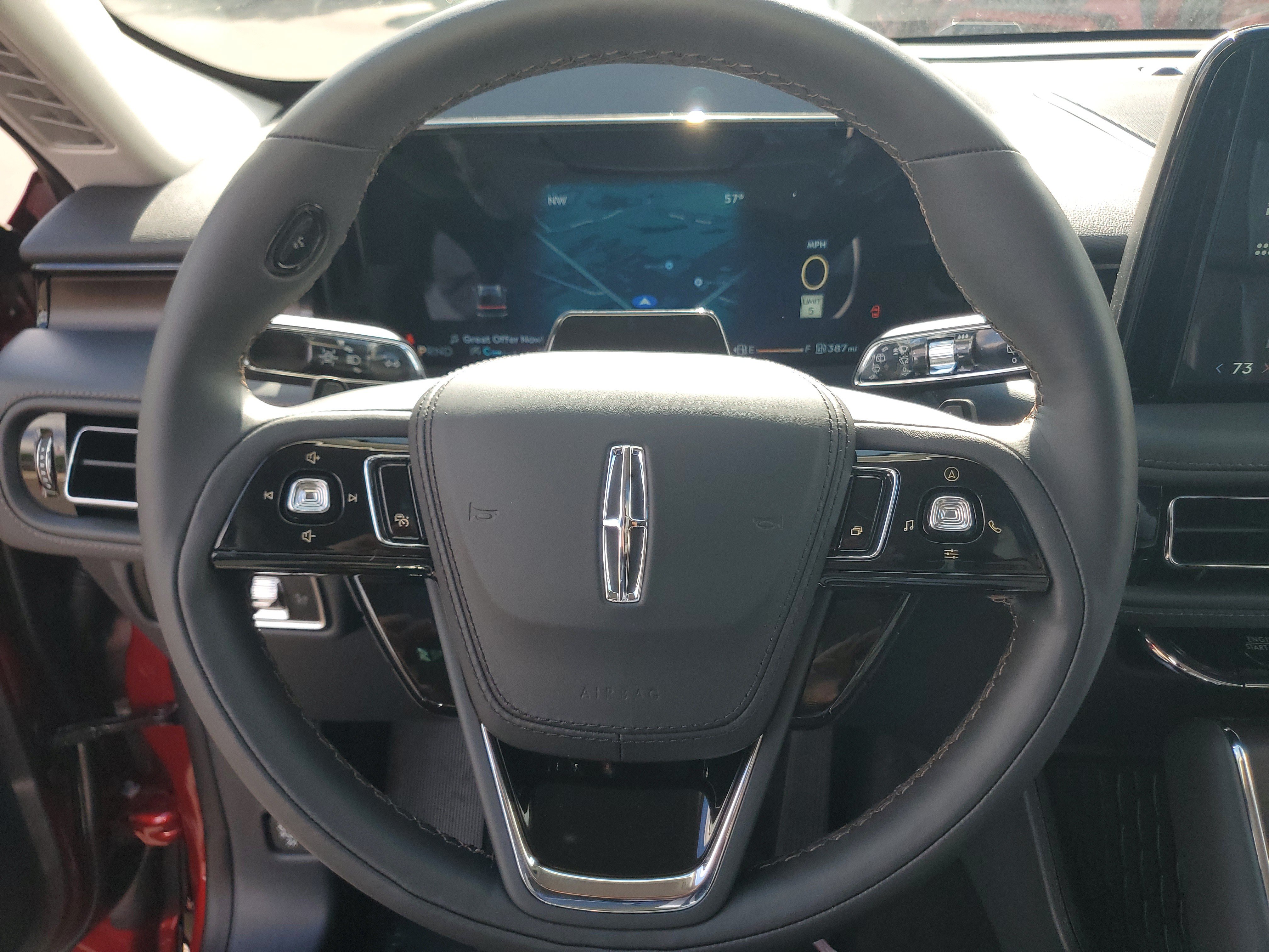 New 2027 Lincoln Aviator Reserve AWD/4WD image 15