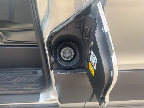 New 2025 Ford Transit 350 XL image 15