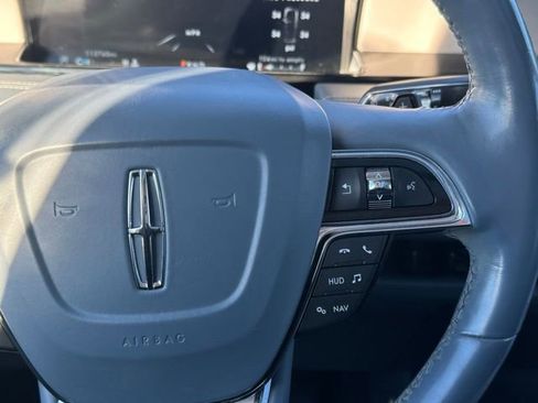 Used 2021 Lincoln Navigator L Black Label w/ Cargo Convenience Package image 22