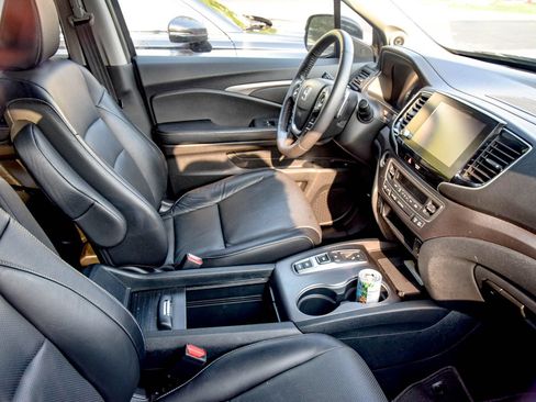 Used 2022 Honda Ridgeline RTL-E image 19