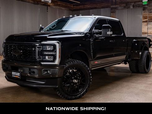 Used 2024 Ford F350 King Ranch w/ FX4 Off-Road Package image 4