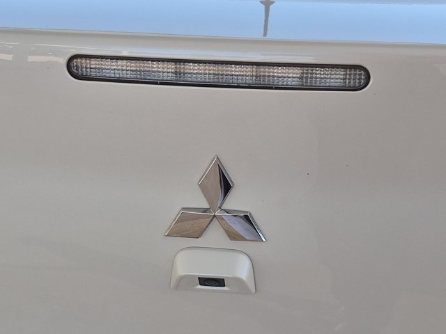 Used 2017 Mitsubishi Lancer LE FWD image 14