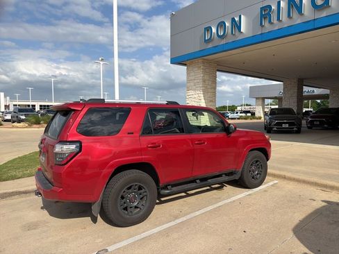 Used 2022 Toyota 4Runner SR5 RWD image 2
