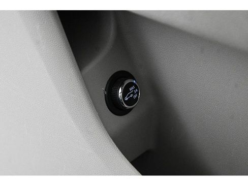 Certified 2023 Cadillac XT4 Luxury w/ Cold Weather Package FWD image 33