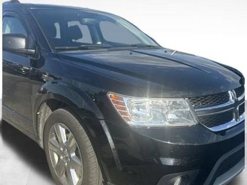 Used 2015 Dodge Journey Limited w/ Sun/Sound & Wheel Group FWD image 2