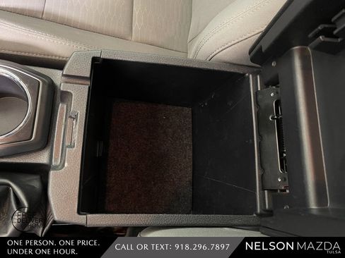 Used 2019 Toyota Tacoma SR image 30