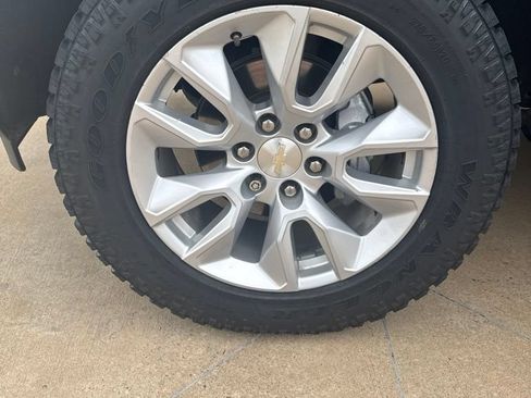 Used 2021 Chevrolet Silverado 1500 Custom RWD image 7