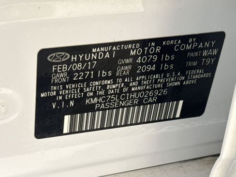 Used 2017 Hyundai Ioniq SEL w/ Tech Package 02 FWD image 27