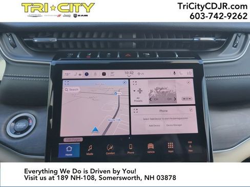 New 2025 Jeep Grand Cherokee Limited image 16