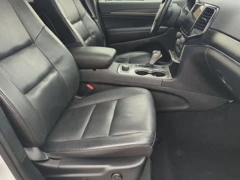 Certified 2021 Jeep Grand Cherokee Limited AWD/4WD image 23