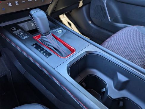 Used 2026 Nissan Kicks SR w/ Illumination Package image 21