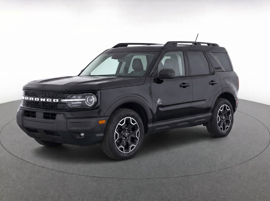 Used 2025 Ford Bronco Sport Outer Banks w/ Outer Banks Tech Package+ AWD/4WD image 2
