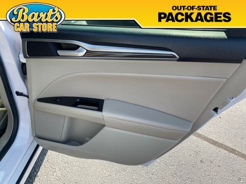 Used 2019 Ford Fusion SEL FWD image 8
