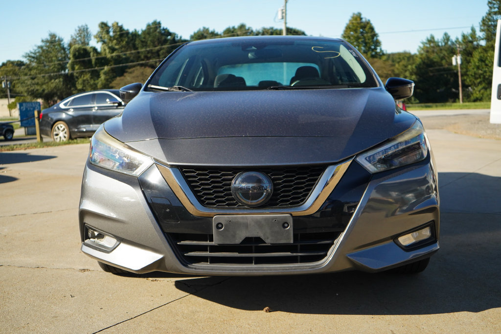 Used 2020 Nissan Versa SR w/ Convenience Package FWD image 16