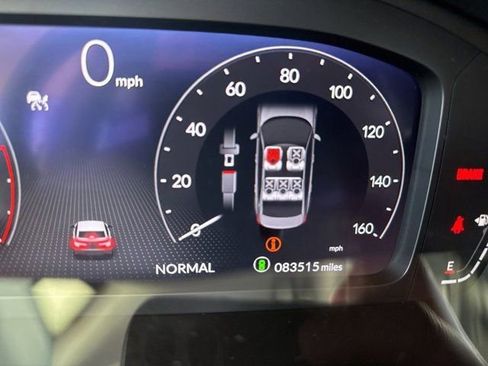 Used 2022 Honda Civic Touring image 1