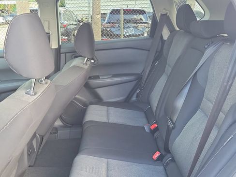 Used 2025 Nissan Rogue SV AWD/4WD image 13