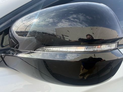 Used 2025 Honda Passport Black Edition image 27