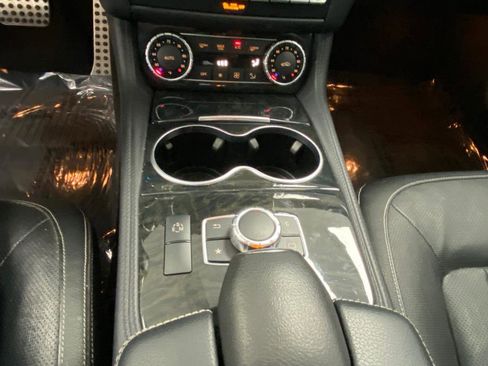 Used 2016 Mercedes-Benz CLS 400 4dr Sdn CLS400 4MATIC image 30
